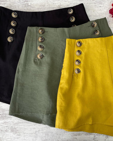 Buttons Mustard Short
